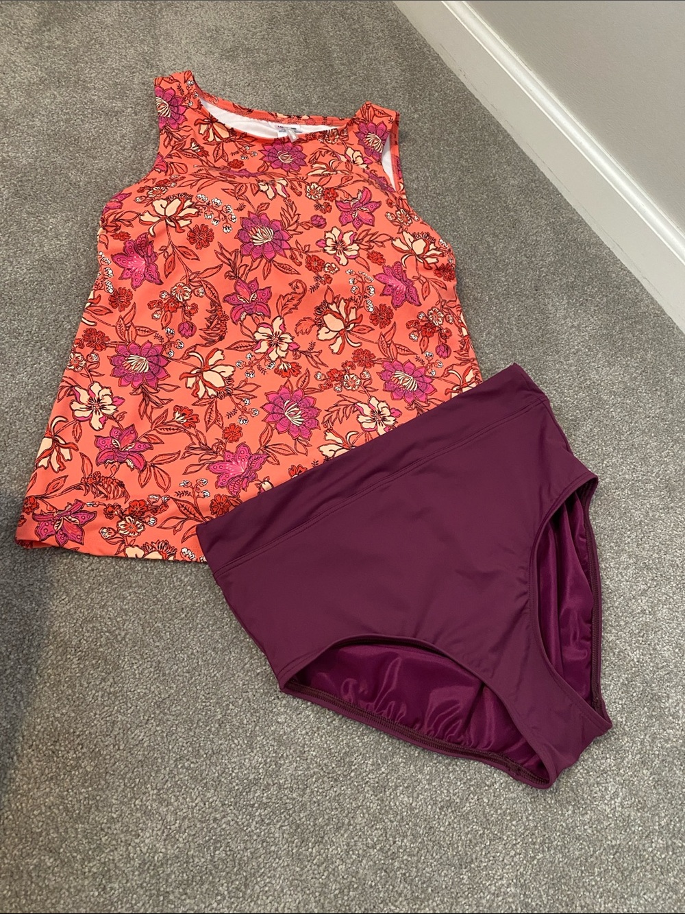 Lands' End Coral Floral Tankini Top and Burgundy Bottoms NWOT